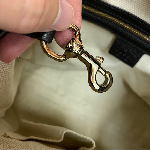 Gucci 336751 Small Soho Leather Shoulder Bag - Picture 7 of 15